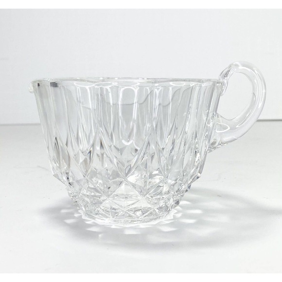 Val St Lambert NICOLE, Small Handled Crystal Cramer, 2.5” Signed - Picture 1 of 5